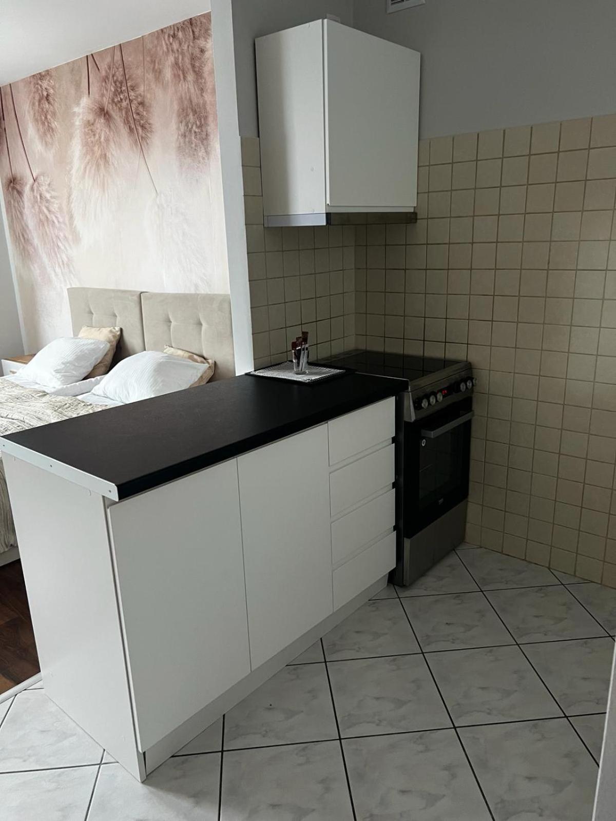 Delta Apart-House Wrocław Buitenkant foto